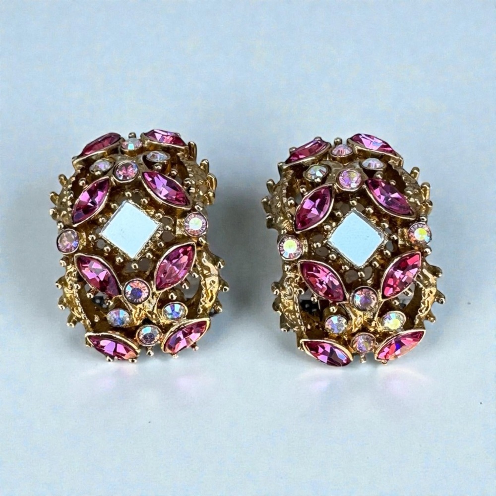 ST JOHN Vintage Gold and Pink Crystal Clip-on Earrings - Picture 2 of 10